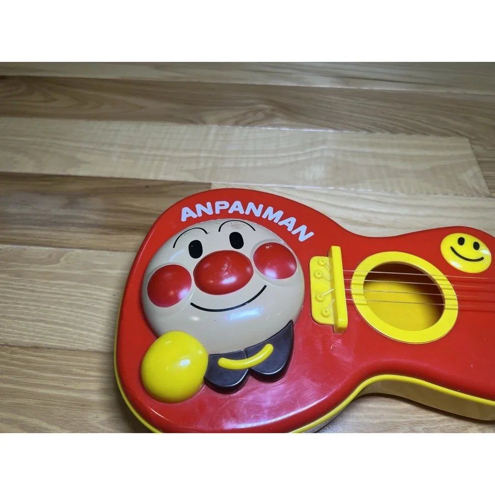 Anpanman‎ Guitar - Anpanman toy guitar Pinocchio